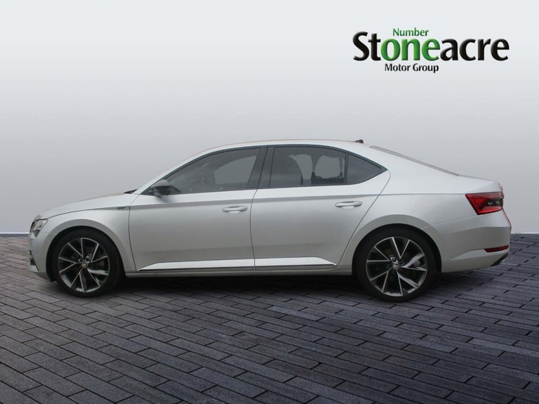 2024 Skoda Superb 2.0 TDI SportLine Plus Hatchback 5dr Diesel DSG Euro 6 (s/s) (150 ps) HATCHBACK...
