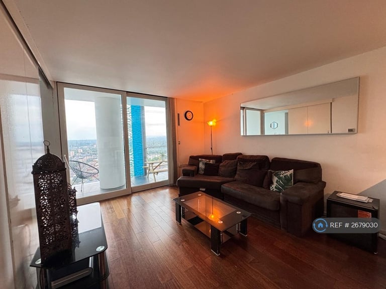 2 bedroom flat in Holloway Circus Queensway, Birmingham, B1 (2 bed) (#2679030)