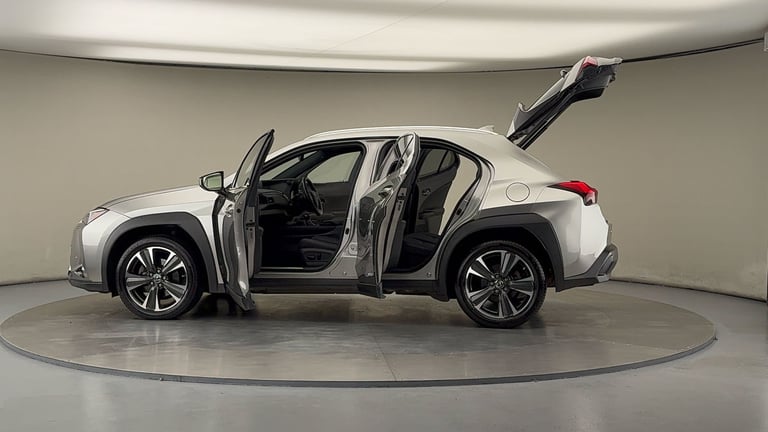 2019 Lexus UX 2.0 250h Takumi SUV 5dr Petrol Hybrid E-CVT E-FOUR Euro 6 (s/s) (184 ps) SUV Petrol...