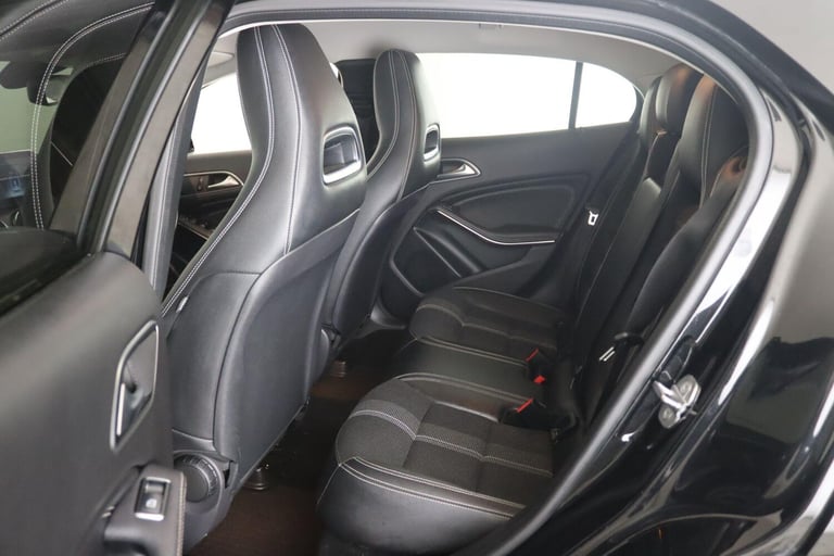 2020 Mercedes-Benz GLA 1.6 GLA180 Urban Edition 7G-DCT Euro 6 (s/s) 5dr ESTATE Petrol Automatic