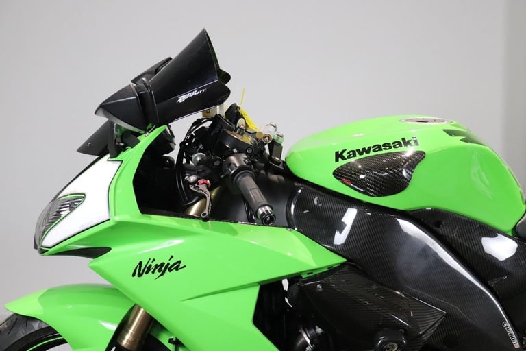 Kawasaki ZX10R - 2009 - THE BEST ZX10R YOU WILL SEE 