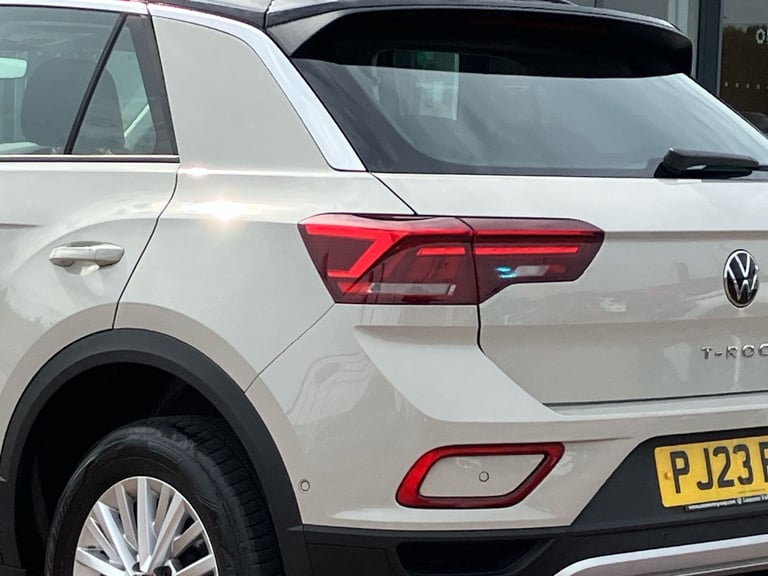 2023 Volkswagen T-Roc 1.5 TSI Life 5dr DSG HATCHBACK PETROL Automatic