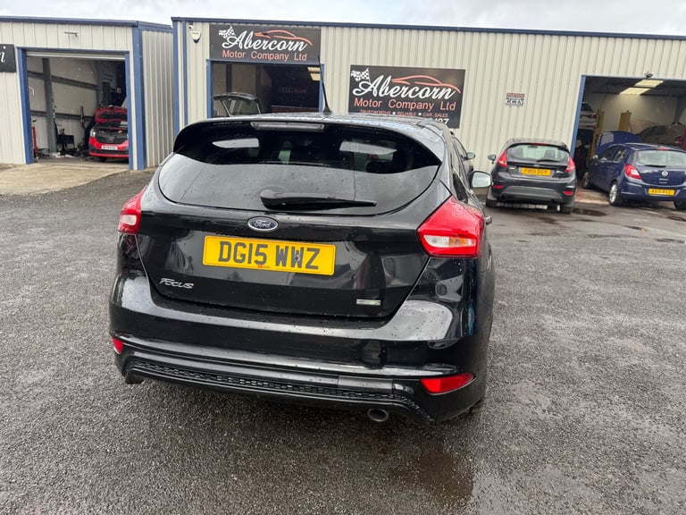 2015 Ford focus Zetec S Facelift Model 1.5 petrol 6 speed manual mot for 1 year