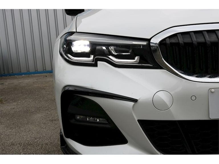2019 BMW 3 Series 330e M Sport Saloon HYBRID Automatic
