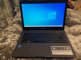Acer Aspire One Cloudbook slim 14”inch laptop 