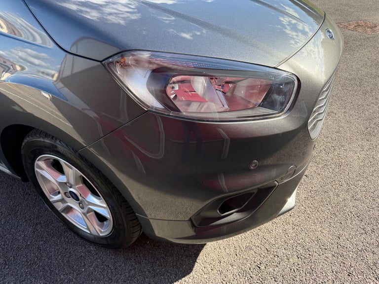 2019 Ford Tourneo Courier 1.5 TDCi Zetec Euro 6 5dr MPV Diesel Manual