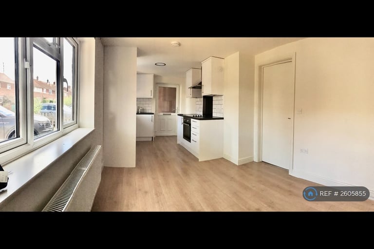 1 bedroom flat in Kings Lynn, Gaywood, King's Lynn, PE30 (1 bed) (#2605855)