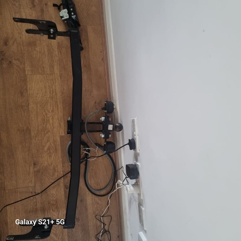 Peogeot 207 towbar