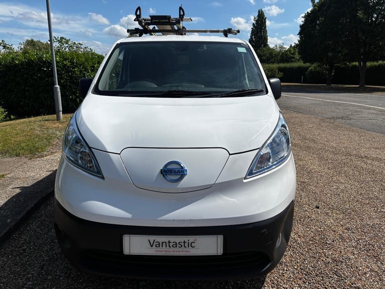 2021 NISSAN E-NV200 80KW TEKNA AUTO 40KWH SAT NAV ALLOYS AIR CON FULLY ELECTRIC