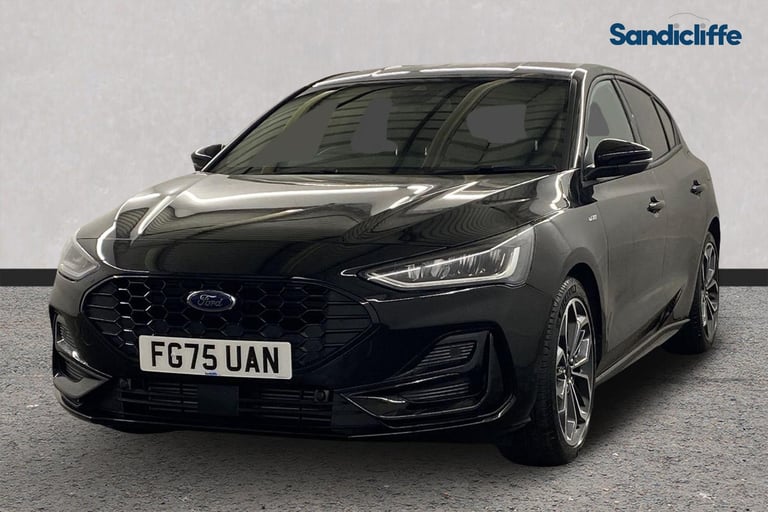 2025 Ford Focus 744494 Hatchback Petrol Manual