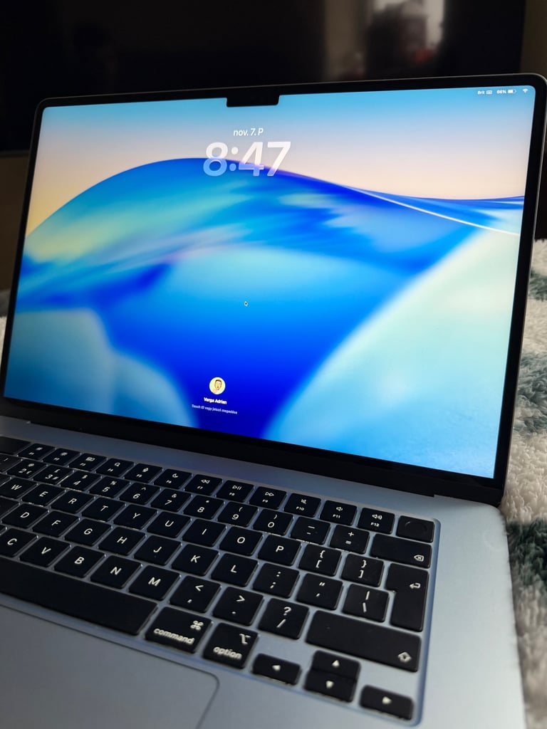 Apple Macbook Air M4 15’inch 