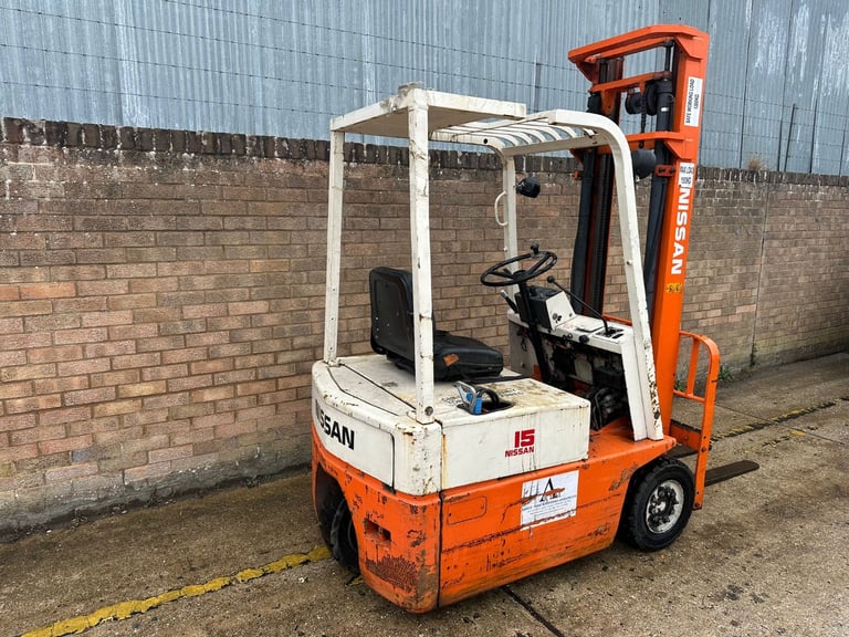 Nissan 1.5t electric forklift