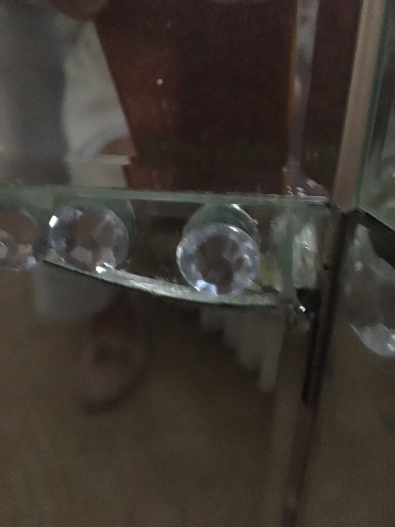Dressing table mirror