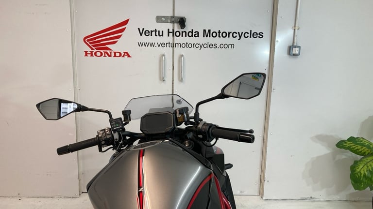 2022 Kawasaki Z R1000KNFAN (22MY) SPORTS Petrol Manual