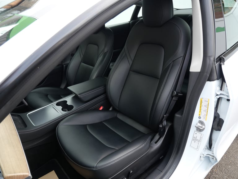 2022 Tesla Model 3 Standard Range Plus Electric Auto RWD (241 bhp) 4dr Electric