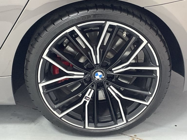 2020 BMW 5 Series 4.4 M550i V8 Saloon 4dr Petrol Steptronic xDrive Euro 6 (s/s) (530 ps) - AA Sal...