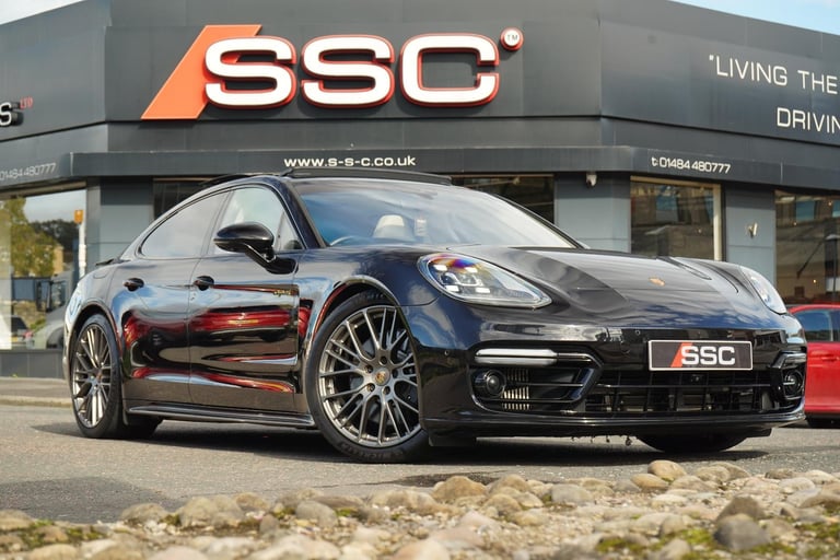Porsche Panamera 2.9 V6 E-Hybrid 17.9kWh 4 Platinum Edition Saloon 5dr Petrol Pl