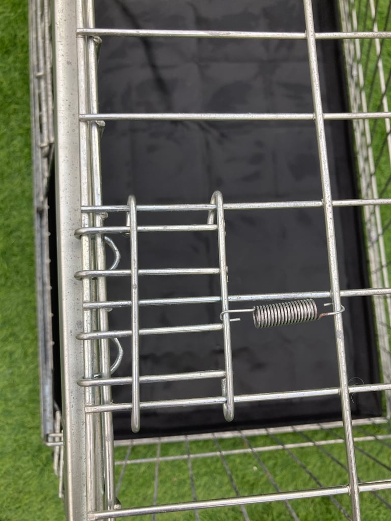 Dog Crate - Puppy or Small Dog