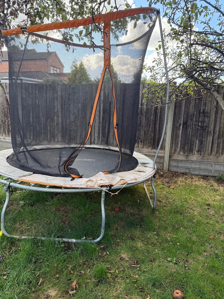 Trampoline 