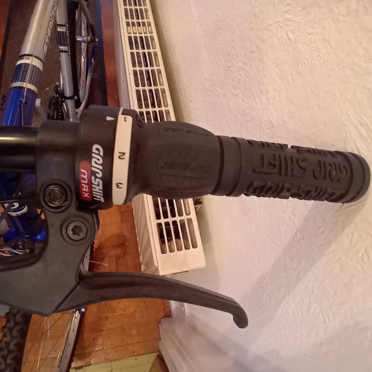 Mens mountain bike. Optima 19inch frame. Excellent condition £60