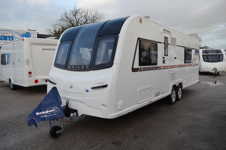 2019 - Bailey Unicorn Barcelona - Fixed Bed - 4 Berth - Touring Caravan