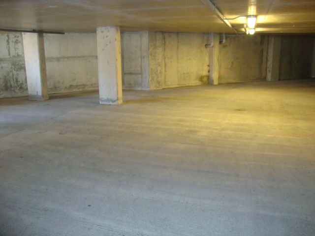  Modern Spacious Double One Bedroom 3rd Floor Apartment with Balcony at City Lofts Roath
