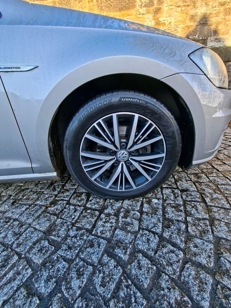Volkswagen, GOLF, Hatchback, 2017, Manual, 1498 (cc), 5 doors