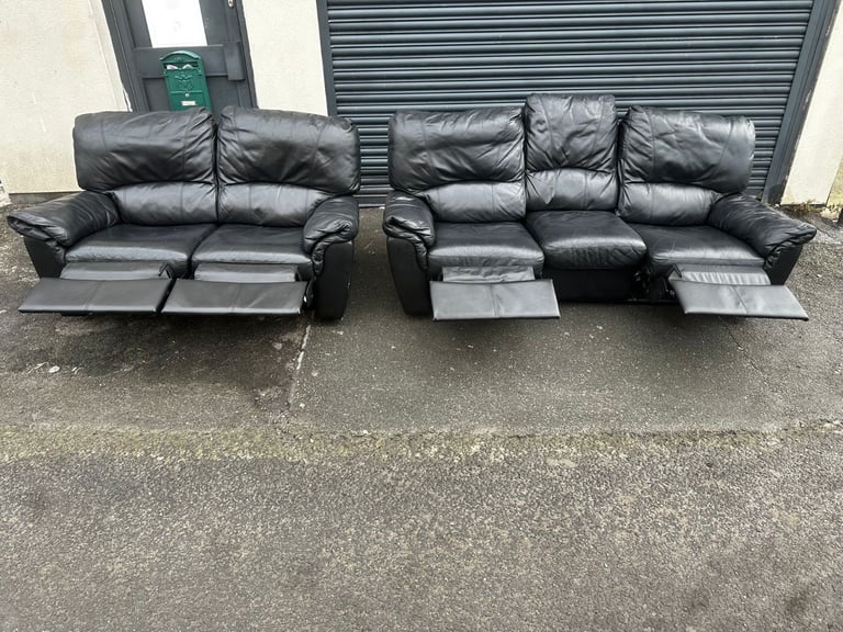 2 and 3 Seater Recliner Sofas for Sale 