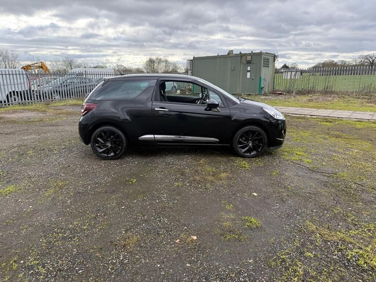 image for 2015 Citroen DS3 1.2 PureTech DStyle Plus 3dr HATCHBACK Petrol Manual