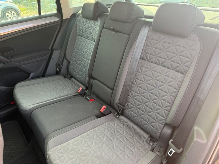 2021 Volkswagen Tiguan 1.5 TSI Life SUV 5dr Petrol Manual Euro 6 (s/s) (150 ps) SUV Petrol Manual