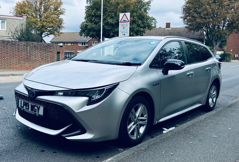 image for Toyota, COROLLA, Estate, 2019, Other, 1798 (cc), 5 doors
