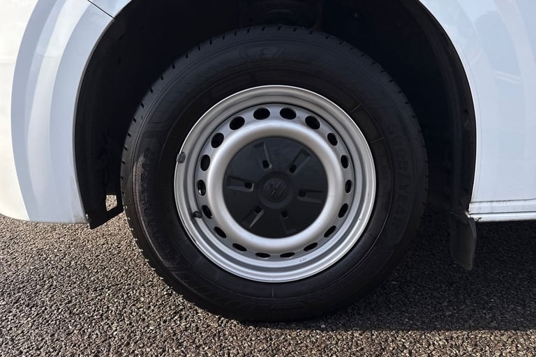 2025 Volkswagen Transporter 2.0 TDI 110 Commerce Plus Van Van DIESEL Manual