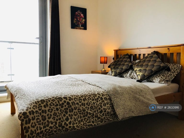 2 bedroom flat in Skyline, Birmingham, B1 (2 bed) (#2633916)