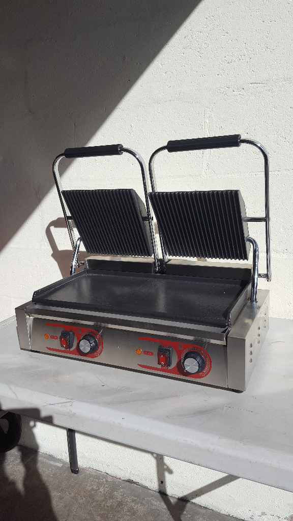 Commercial Double Large Panini Toastie, Baguette press Grill machine