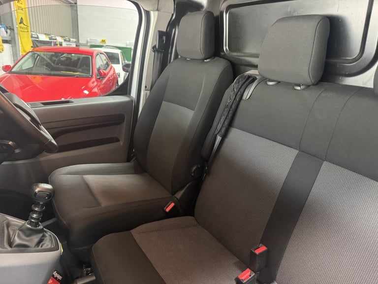 2022 Vauxhall Vivaro 1.5 L1H1 F2700 DYNAMIC S/S Manual Panel Van Diesel Manual