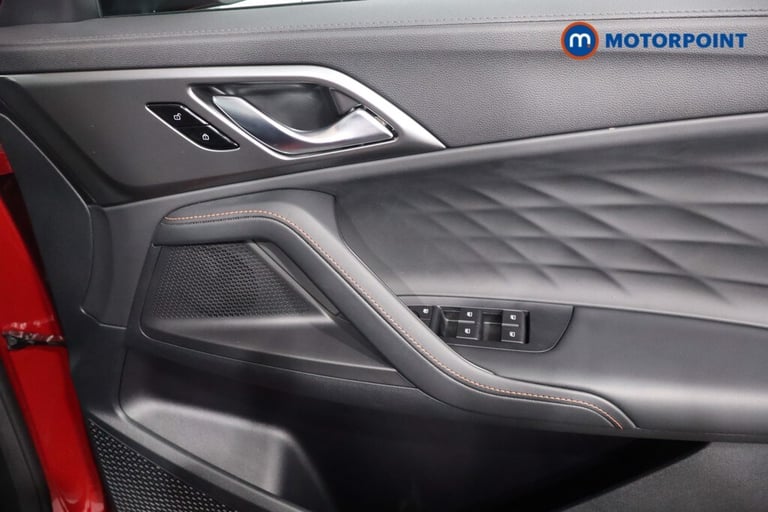 2025 MG MG HS 1.5 T-GDI Trophy 5dr DCT SUV Petrol Automatic