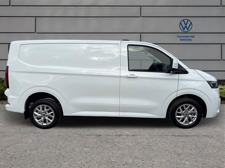  Volkswagen Transporter Panel Van 2.0 Tdi T32 Commerce Plus Panel Van 5dr