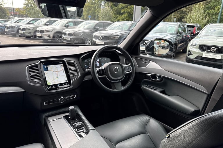 2021 Volvo XC90 2.0 B5 MHEV Momentum SUV 5dr Diesel Hybrid Auto 4WD Euro 6 (s/s) (235 ps) ESTATE ...