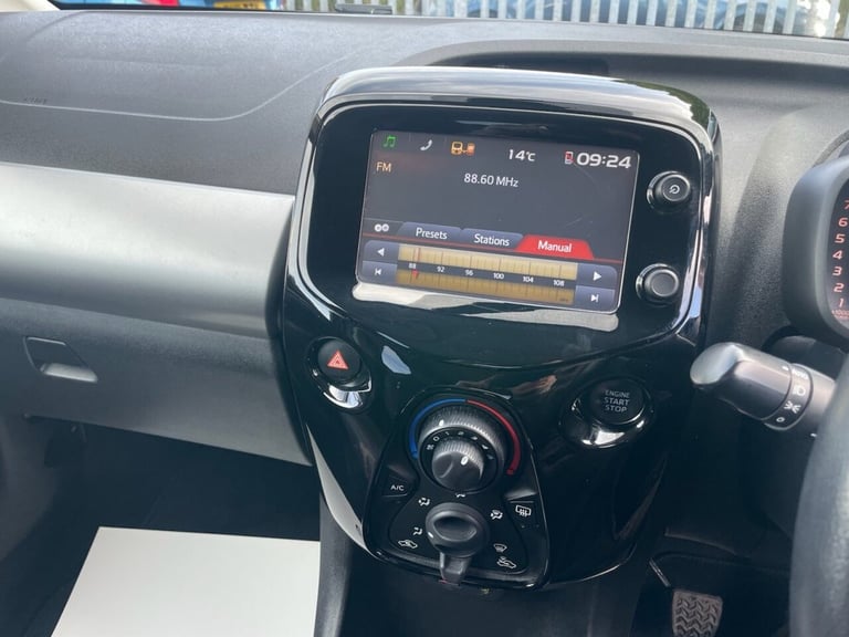 2015 Peugeot 108 1.2 PureTech Allure Hatchback 5dr Petrol Manual Euro 6 (82 ps) Hatchback Petrol ...