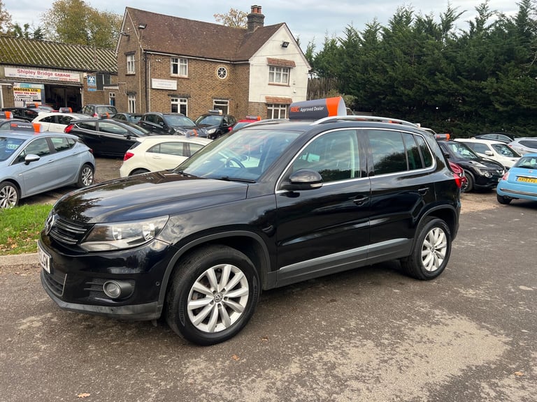 image for 2015 Volkswagen Tiguan 2.0 TDI BlueMotion Tech Match SUV 5dr Diesel Manual 4WD
