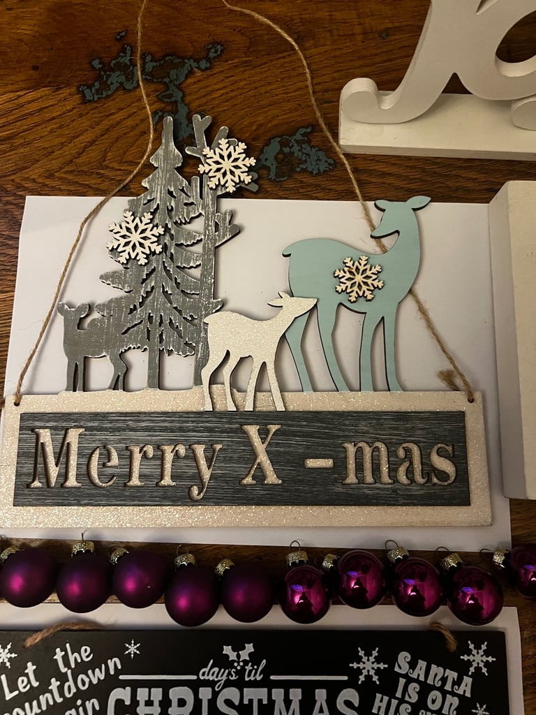 Christmas decorations job lot/tree baubles 