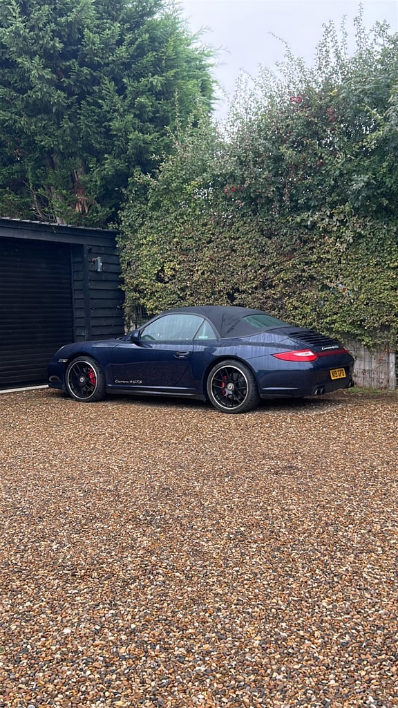 CAR STORAGE FOR PRESTIGE, SPORT & CLASSIC