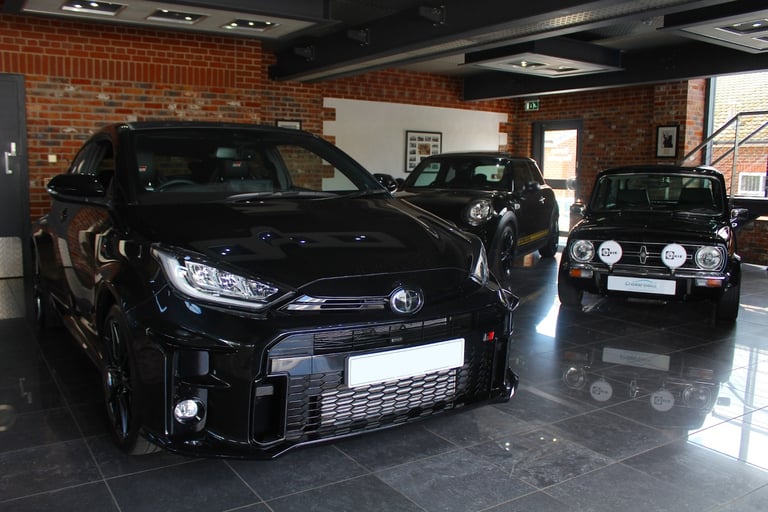 2017 MINI Hatch 2.0 Cooper S 3dr - Sat Nav &amp; Parking Sensors &amp; Chili Pack HATCHBACK Petro...