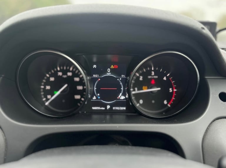 2019 Land Rover Discovery Sport  Manual