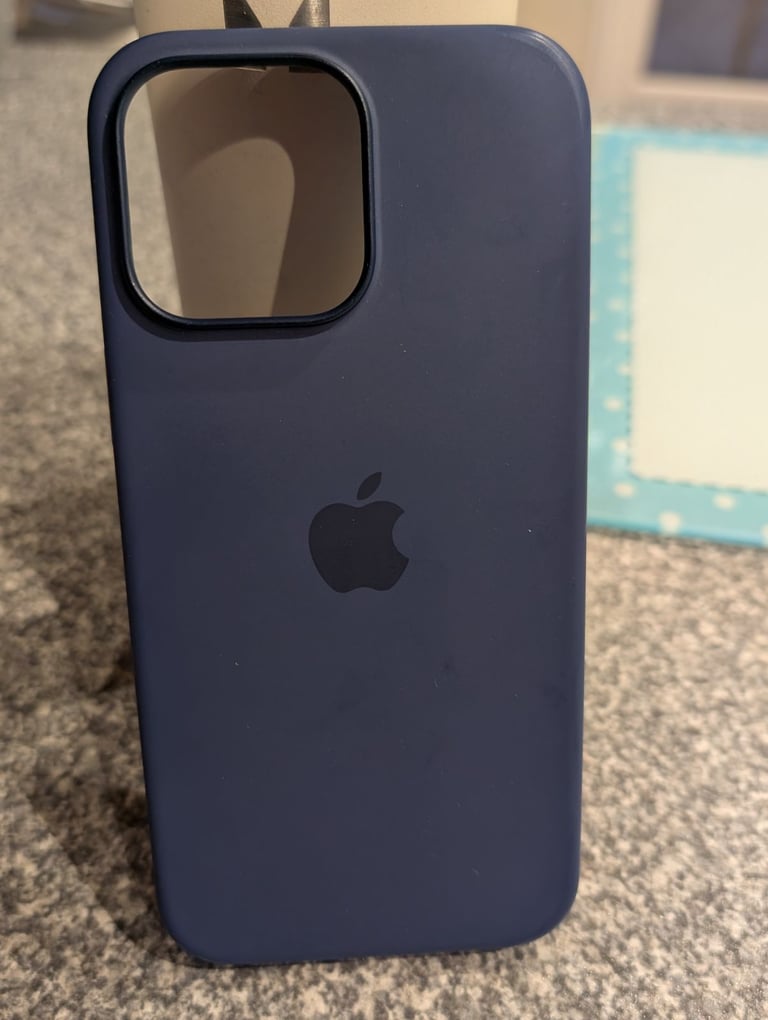 image for iPhone 16 pro max official case