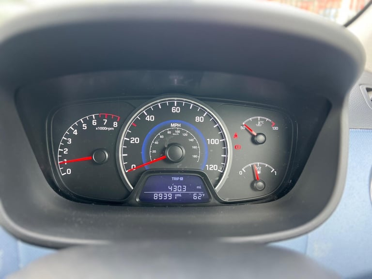 2016 Hyundai i10 1.0 SE Euro 6 5dr HATCHBACK Petrol Manual