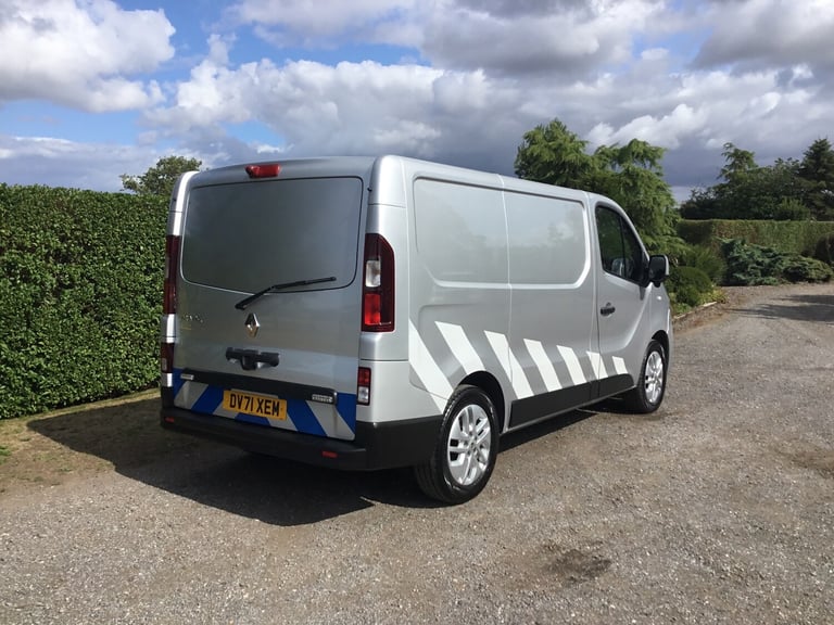 2021 Renault Trafic SL28 ENERGY dCi 120 Sport Nav Van PANEL VAN Diesel Manual