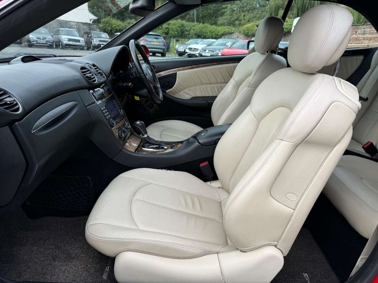 2006 Mercedes-Benz CLK 3.0 CLK280 Sport Auto 2dr Convertible Petrol Automatic