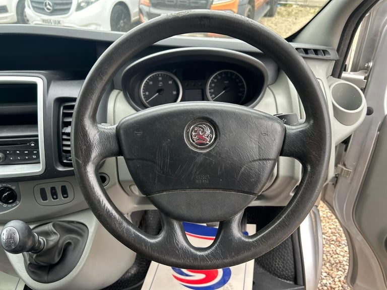 2013 Vauxhall Vivaro 2.0 2900 CDTi Sportive FWD L3 4dr PANEL VAN Diesel Manual