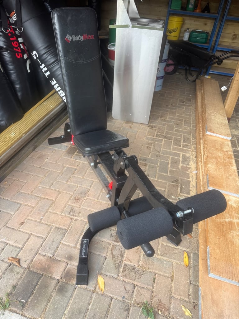 BodyMax Leg Curl Bench Machine